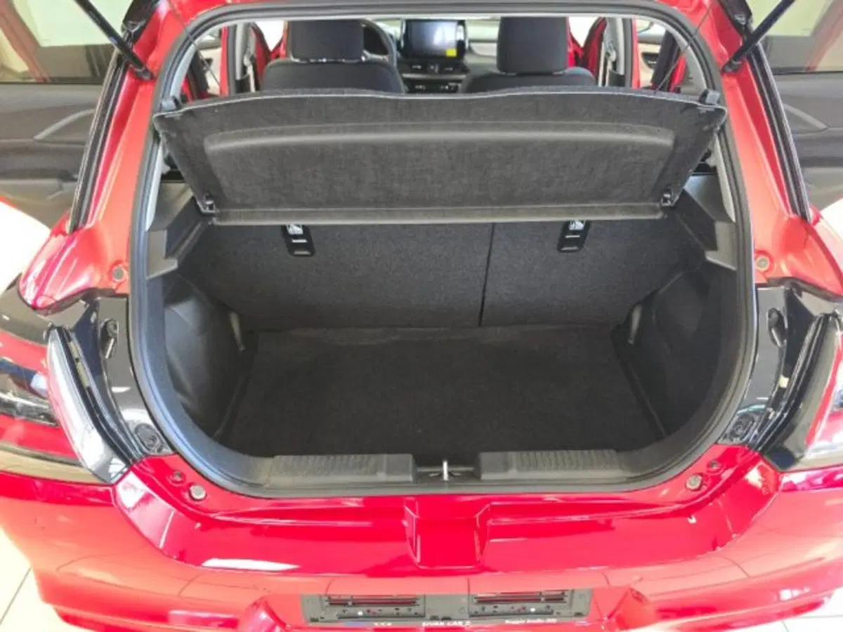 Suzuki Swift nuova a Reggio Emilia (10)