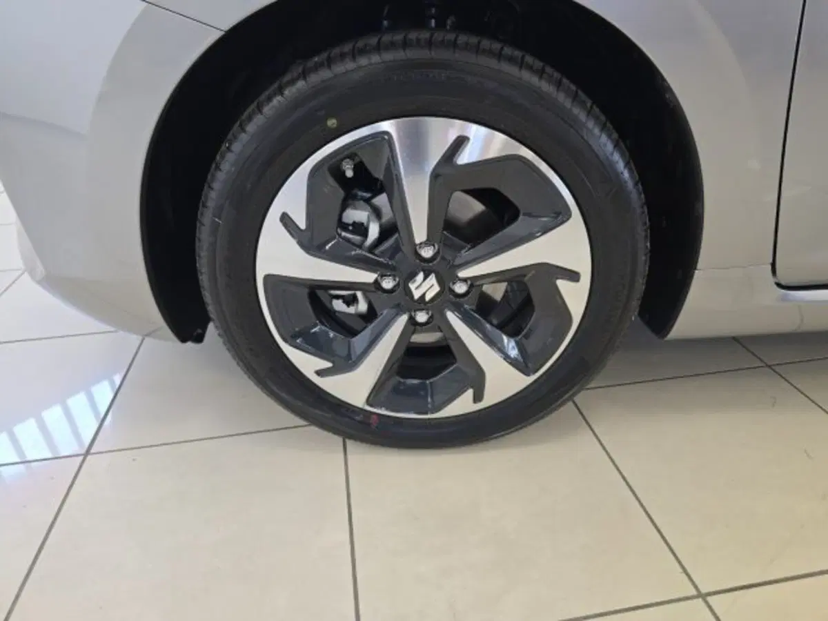 Suzuki Swift nuova a Reggio Emilia (19)