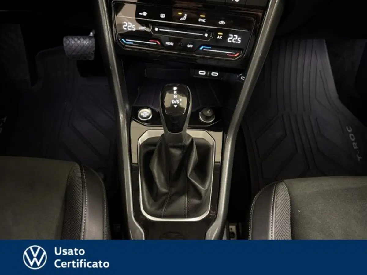 Volkswagen T-Roc usata a Vicenza (11)