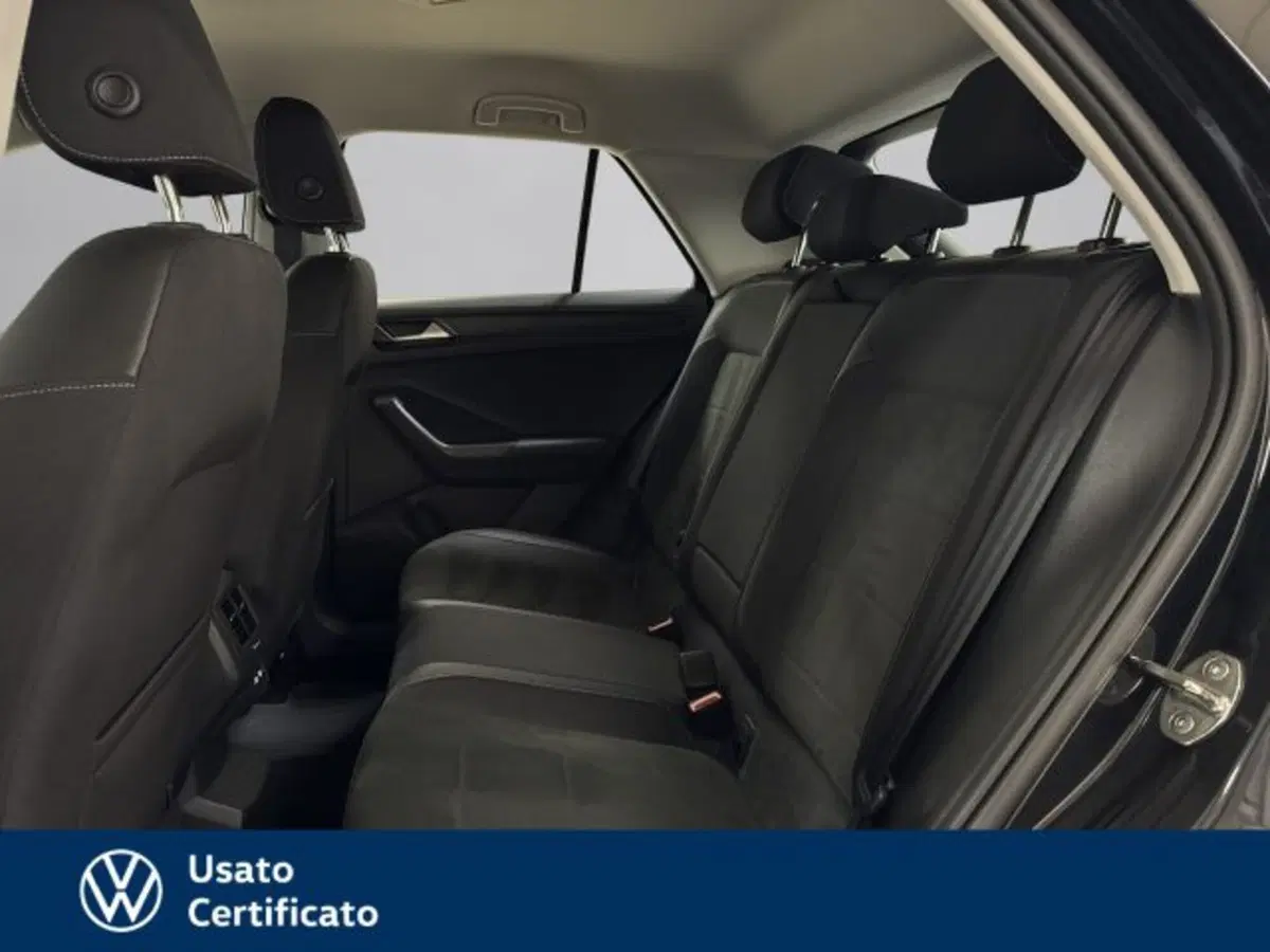 Volkswagen T-Roc usata a Vicenza (12)