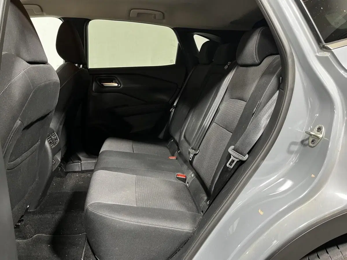 Nissan Qashqai usata a Sondrio (11)