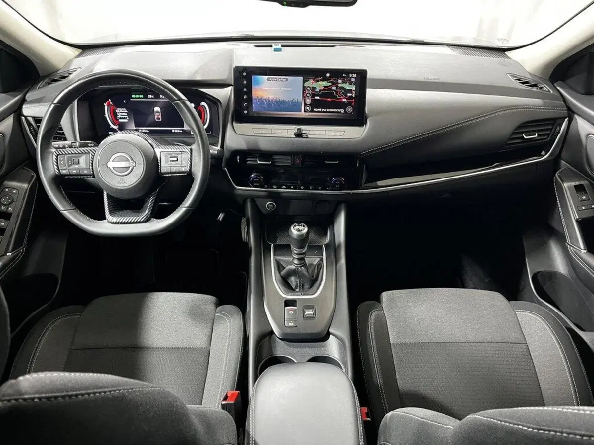 Nissan Qashqai usata a Sondrio (12)