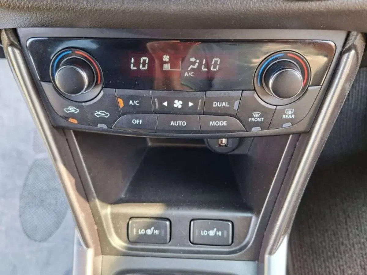 Suzuki S-Cross usata a Como (13)