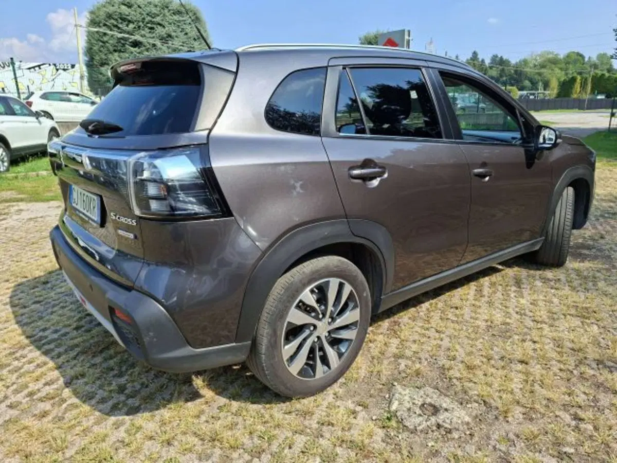 Suzuki S-Cross usata a Como (3)