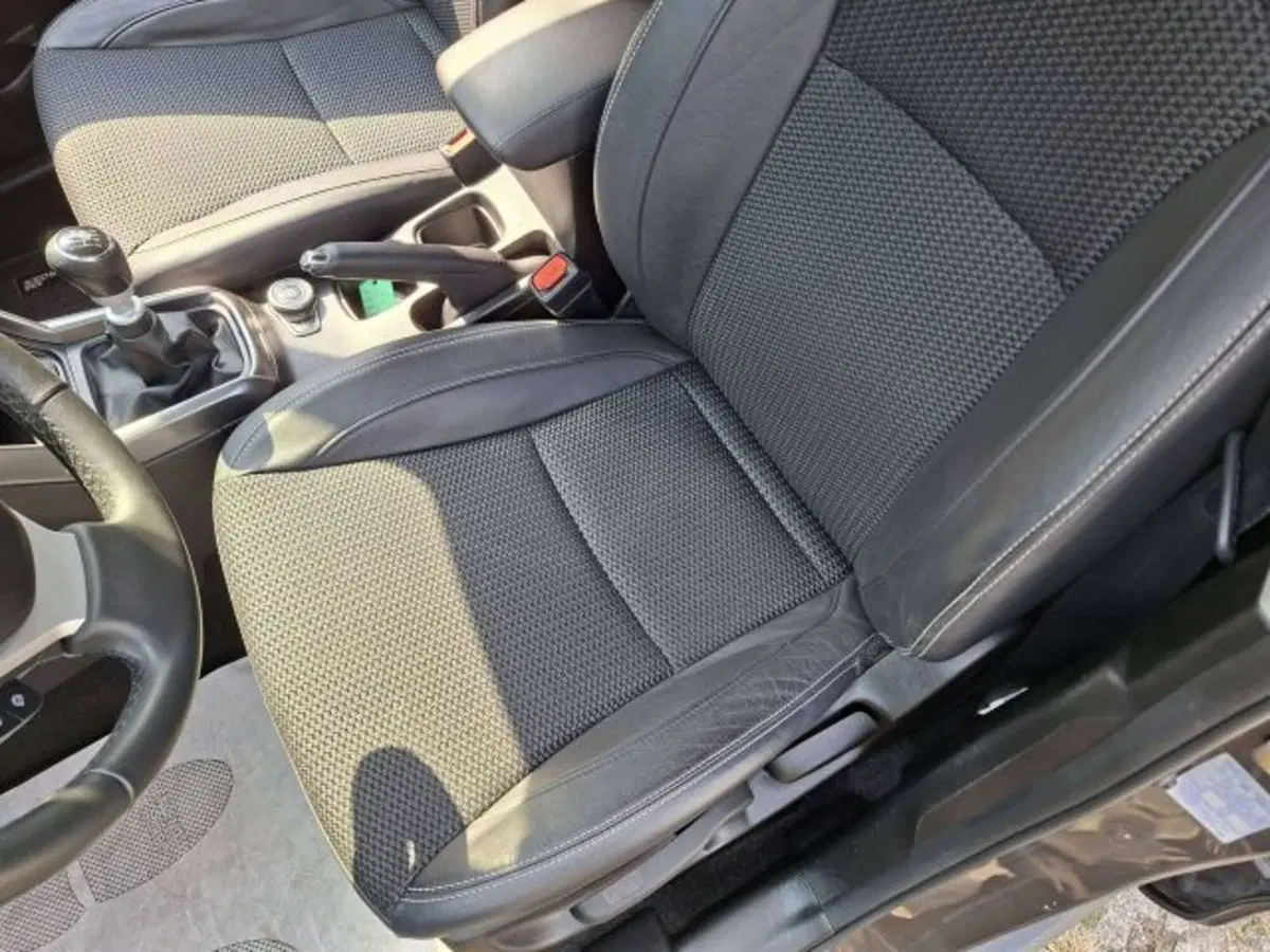 Suzuki S-Cross usata a Como (9)