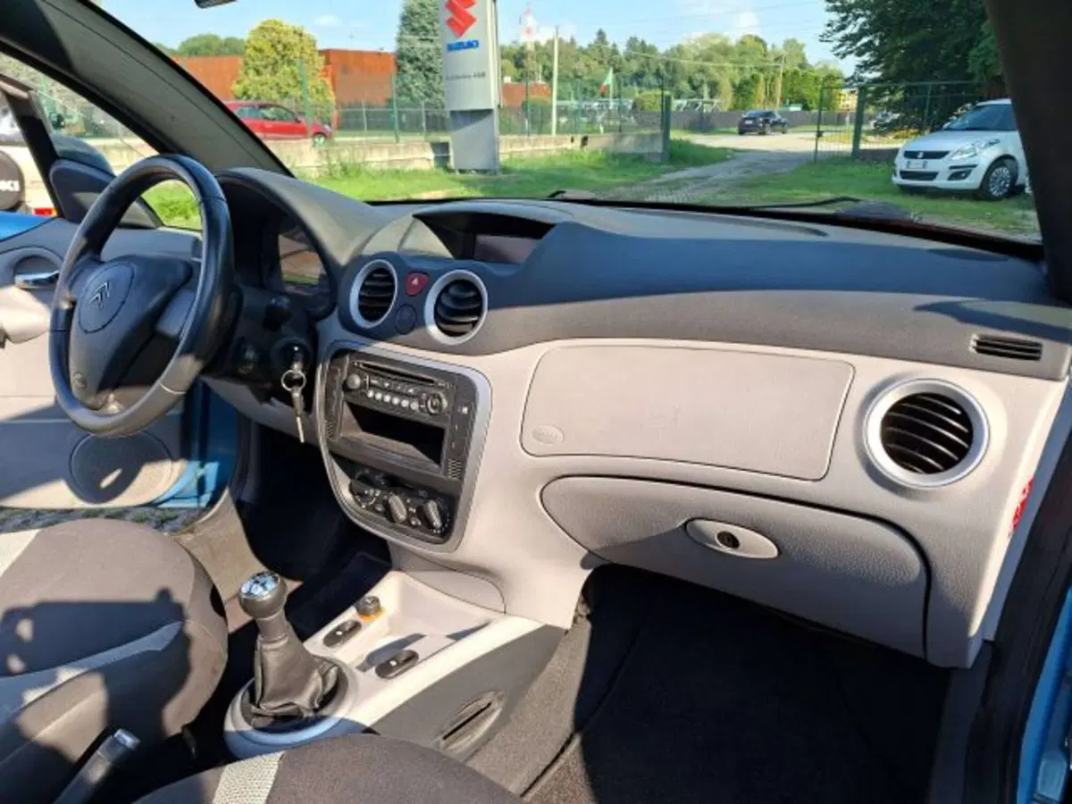 Citroen C3 Cabrio usata a Como (12)