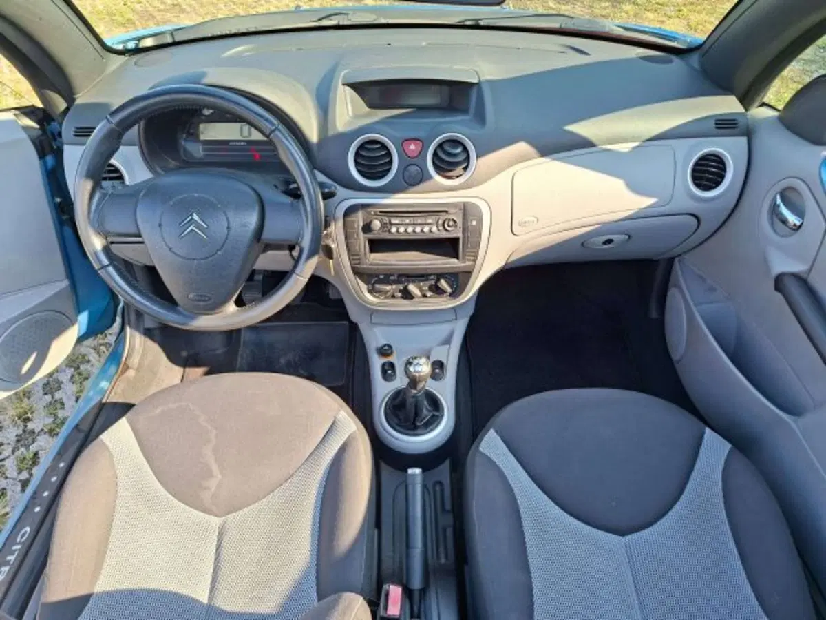 Citroen C3 Cabrio usata a Como (7)
