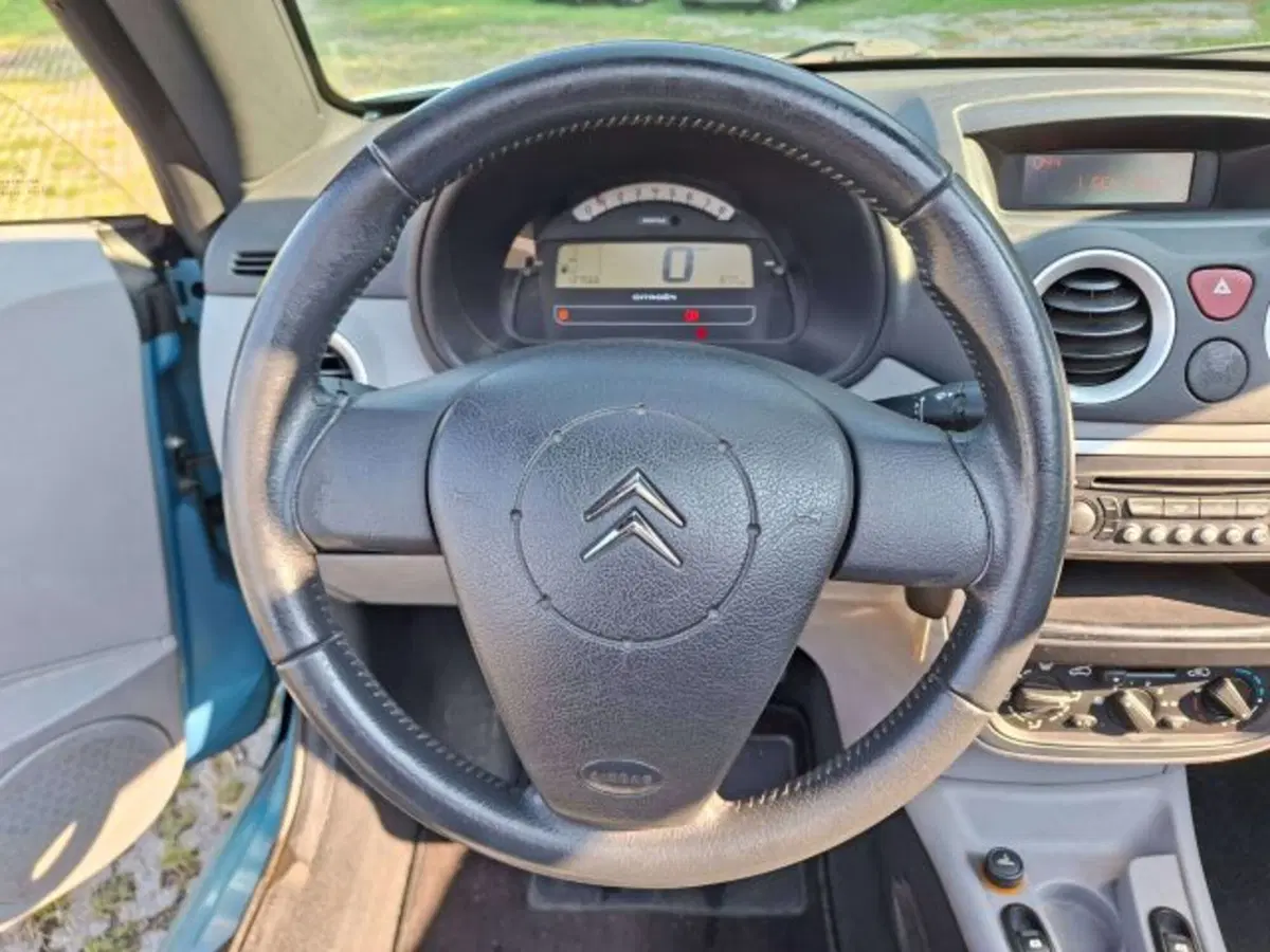 Citroen C3 Cabrio usata a Como (8)