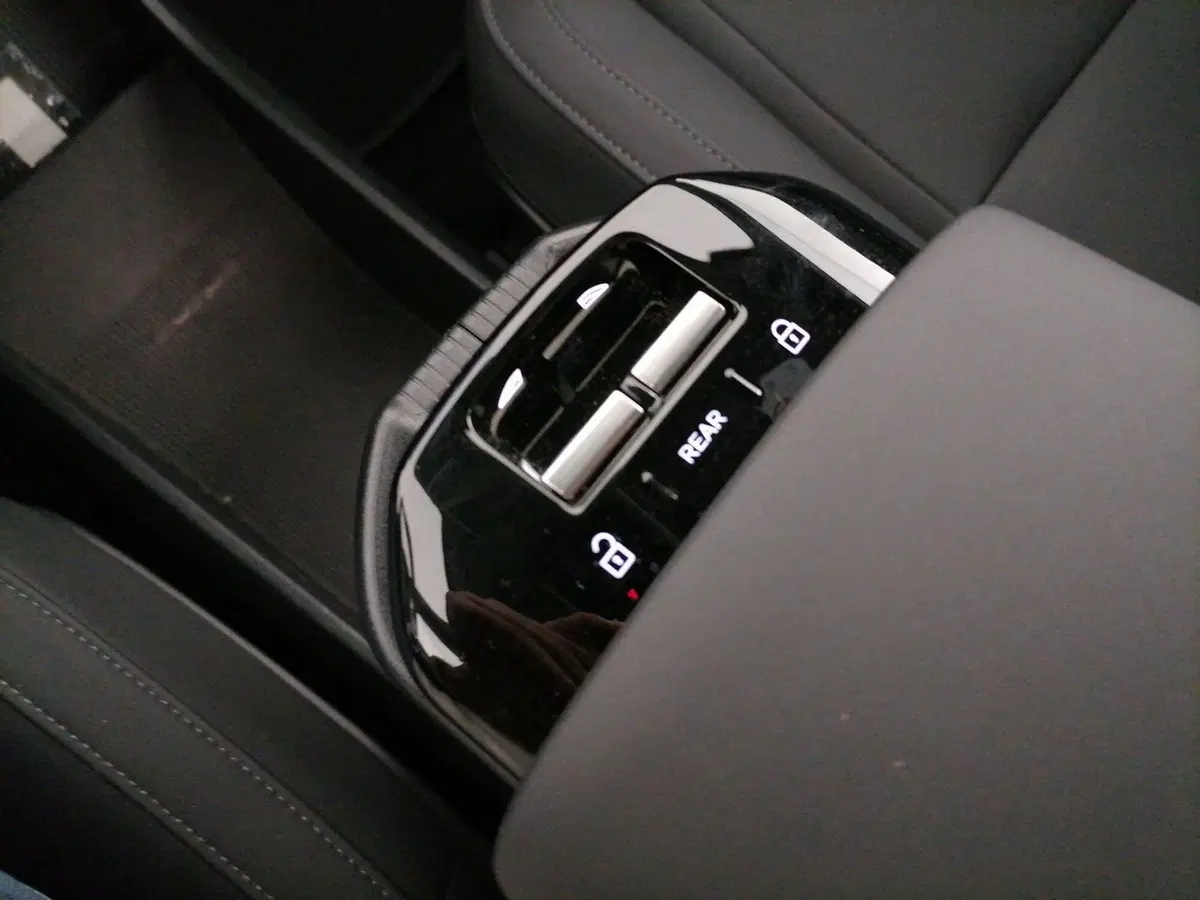 Volvo EX30 usata a Roma (14)