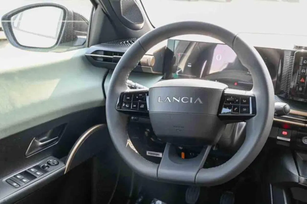 Lancia Ypsilon nuova a Torino (12)