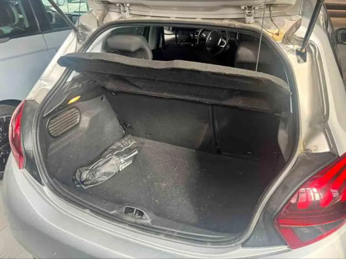 Peugeot 208 usata a Torino (4)