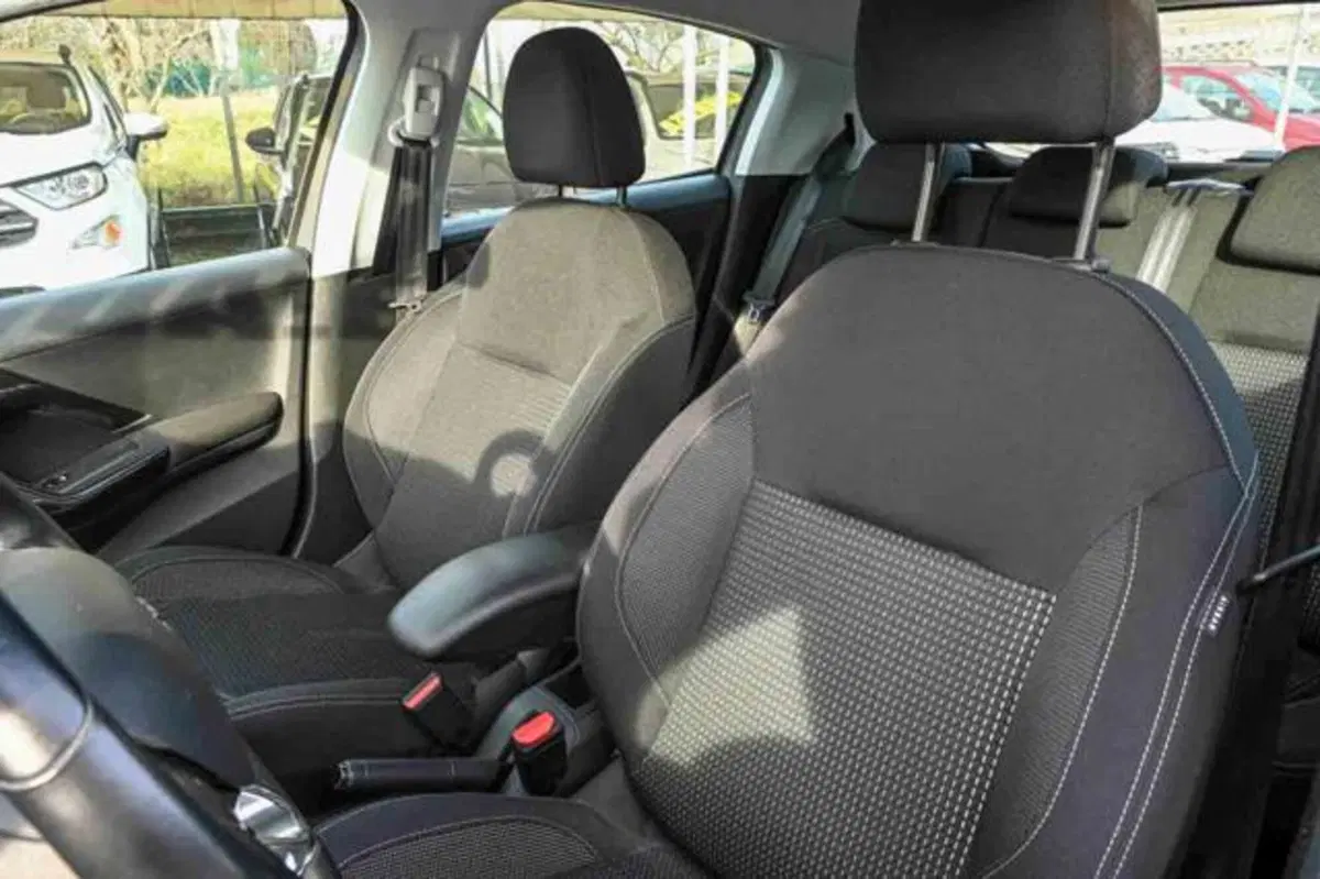 Peugeot 208 usata a Torino (8)