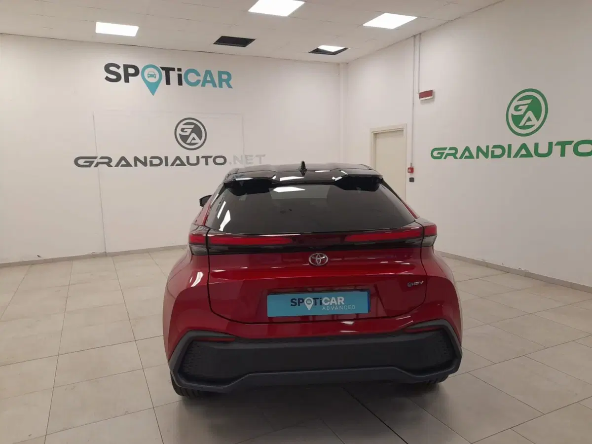 Toyota Toyota C-HR usata a Alessandria (6)
