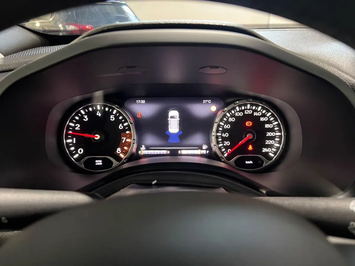 Jeep Renegade usata a Alessandria (13)