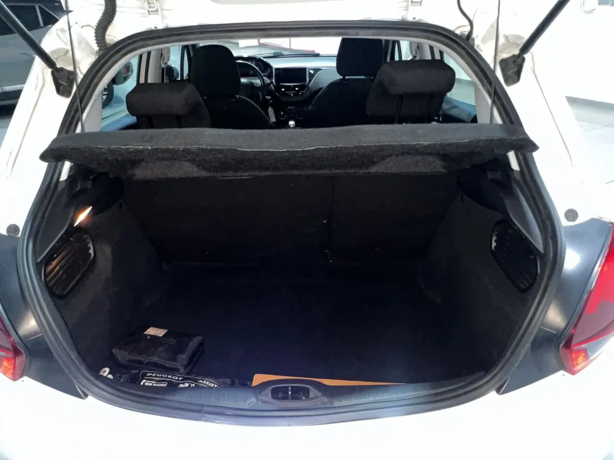 Peugeot 208 usata a Alessandria (10)