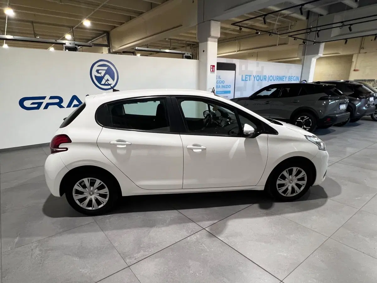 Peugeot 208 usata a Alessandria (5)