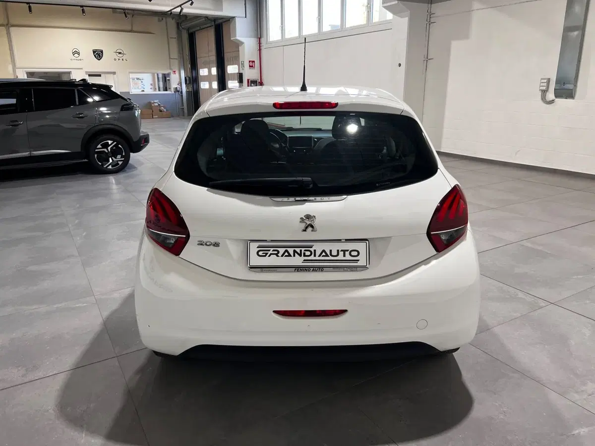 Peugeot 208 usata a Alessandria (9)