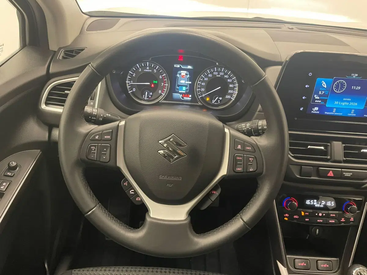 Suzuki S-Cross usata a Alessandria (13)