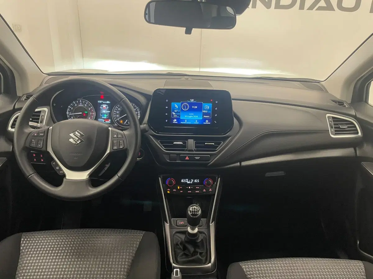 Suzuki S-Cross usata a Alessandria (14)