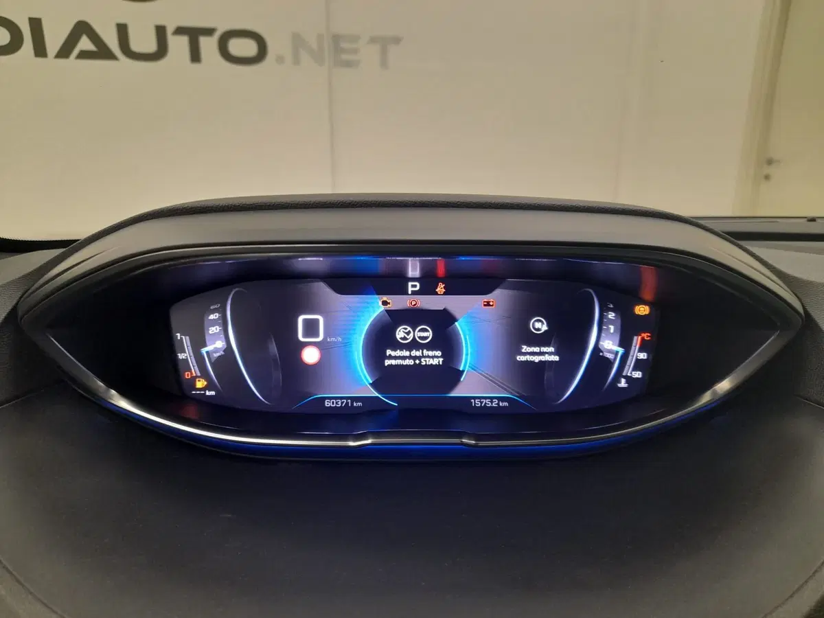 Peugeot 5008 usata a Alessandria (16)