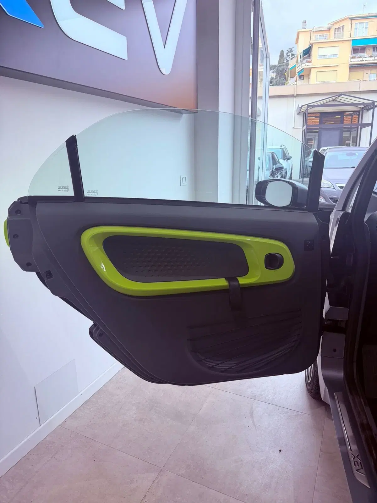Xev XEV YoYo nuova a Imperia (9)