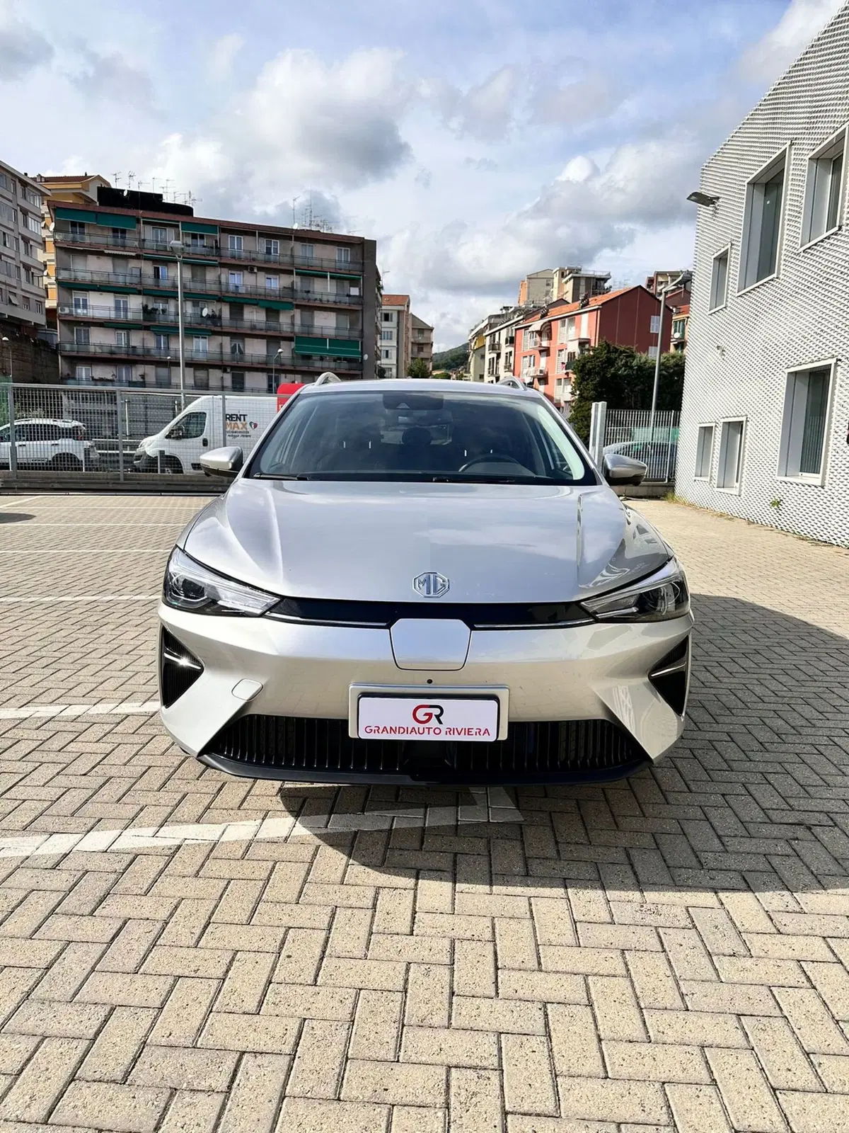 Mg MG5 usata a Savona (3)