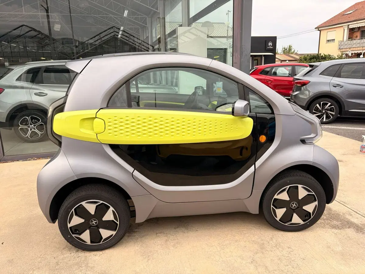 Xev XEV YoYo nuova a Imperia (7)