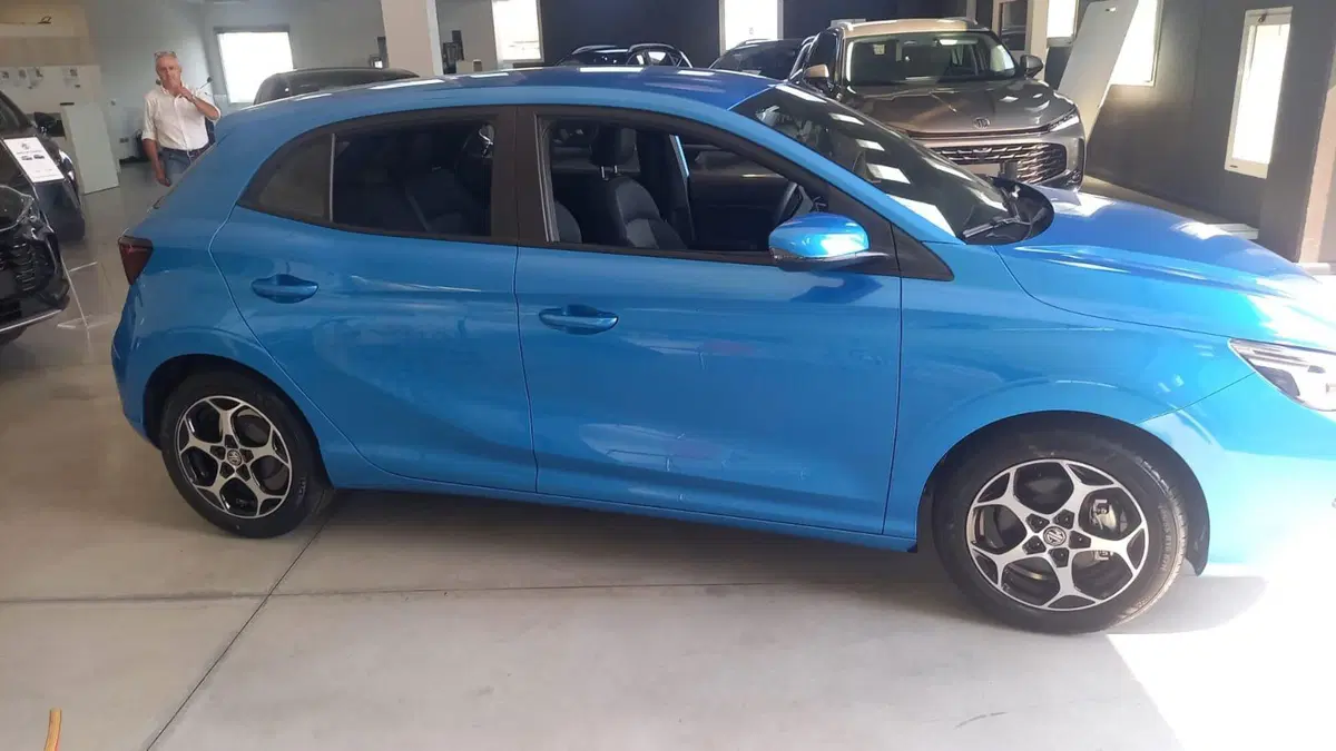 Mg MG3 nuova a Savona (8)