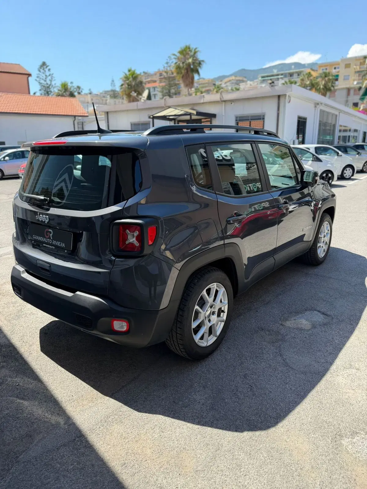 Jeep Renegade usata a Imperia (8)