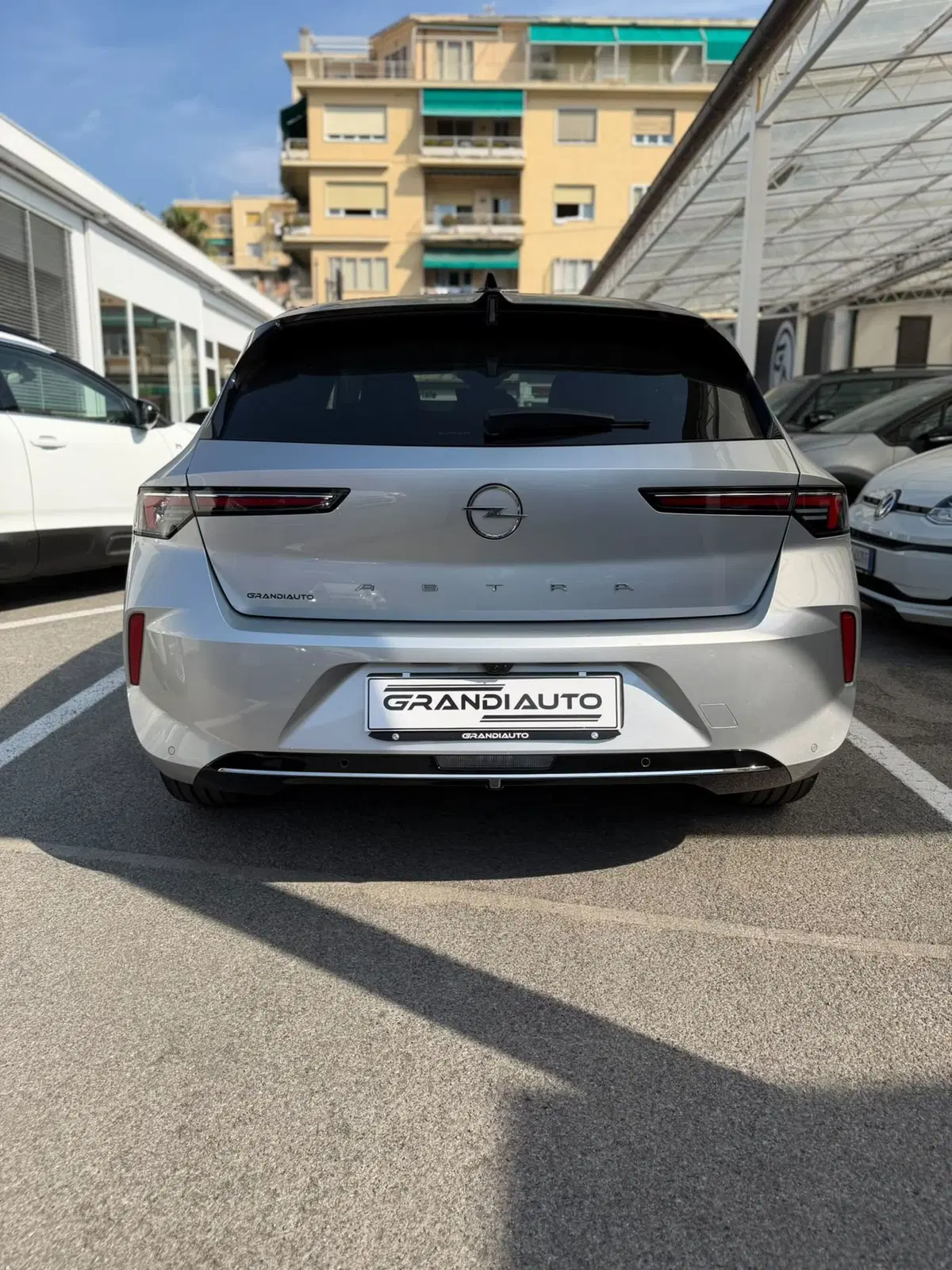 Opel Astra usata a Imperia (7)