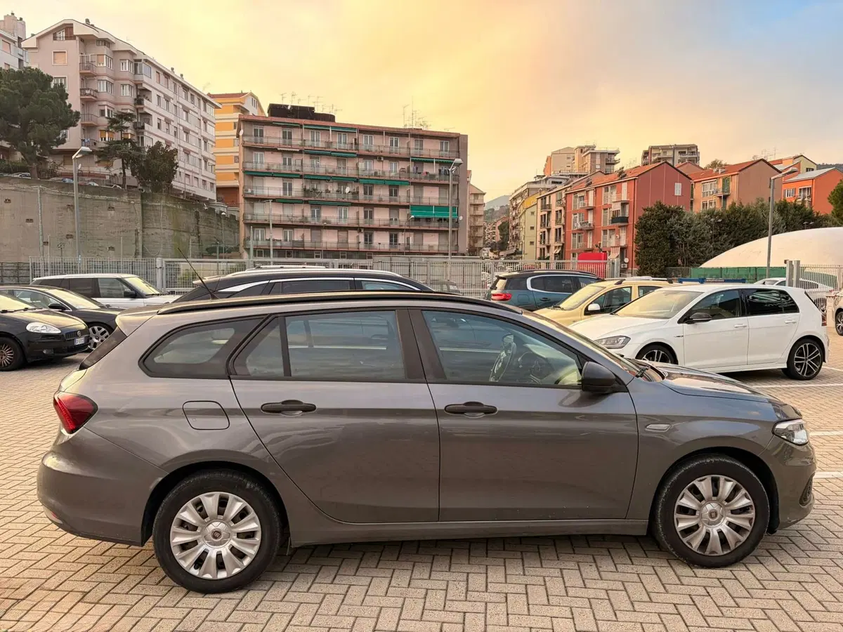 Fiat Tipo Station Wagon usata a Savona (4)