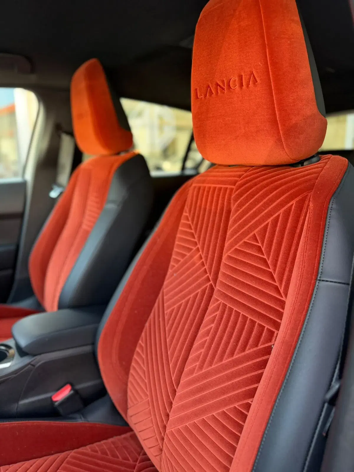 Lancia Ypsilon usata a Imperia (17)