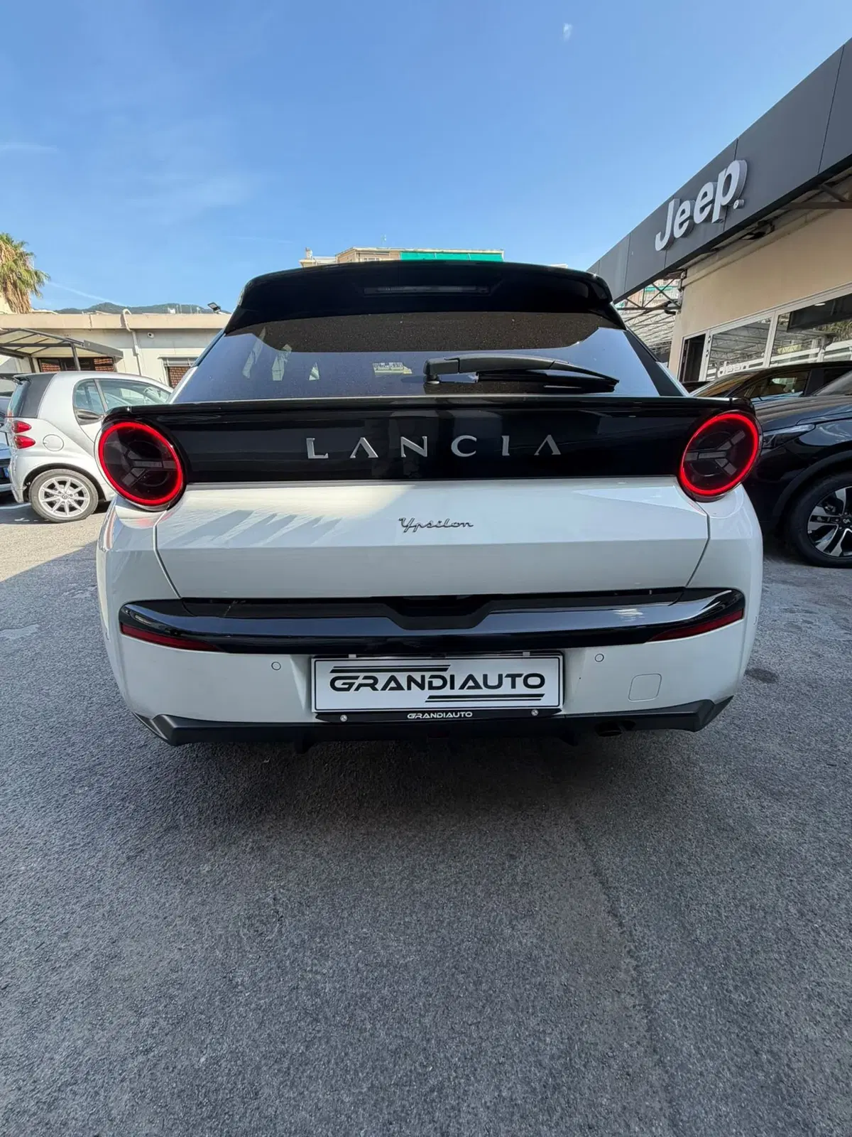 Lancia Ypsilon usata a Imperia (8)