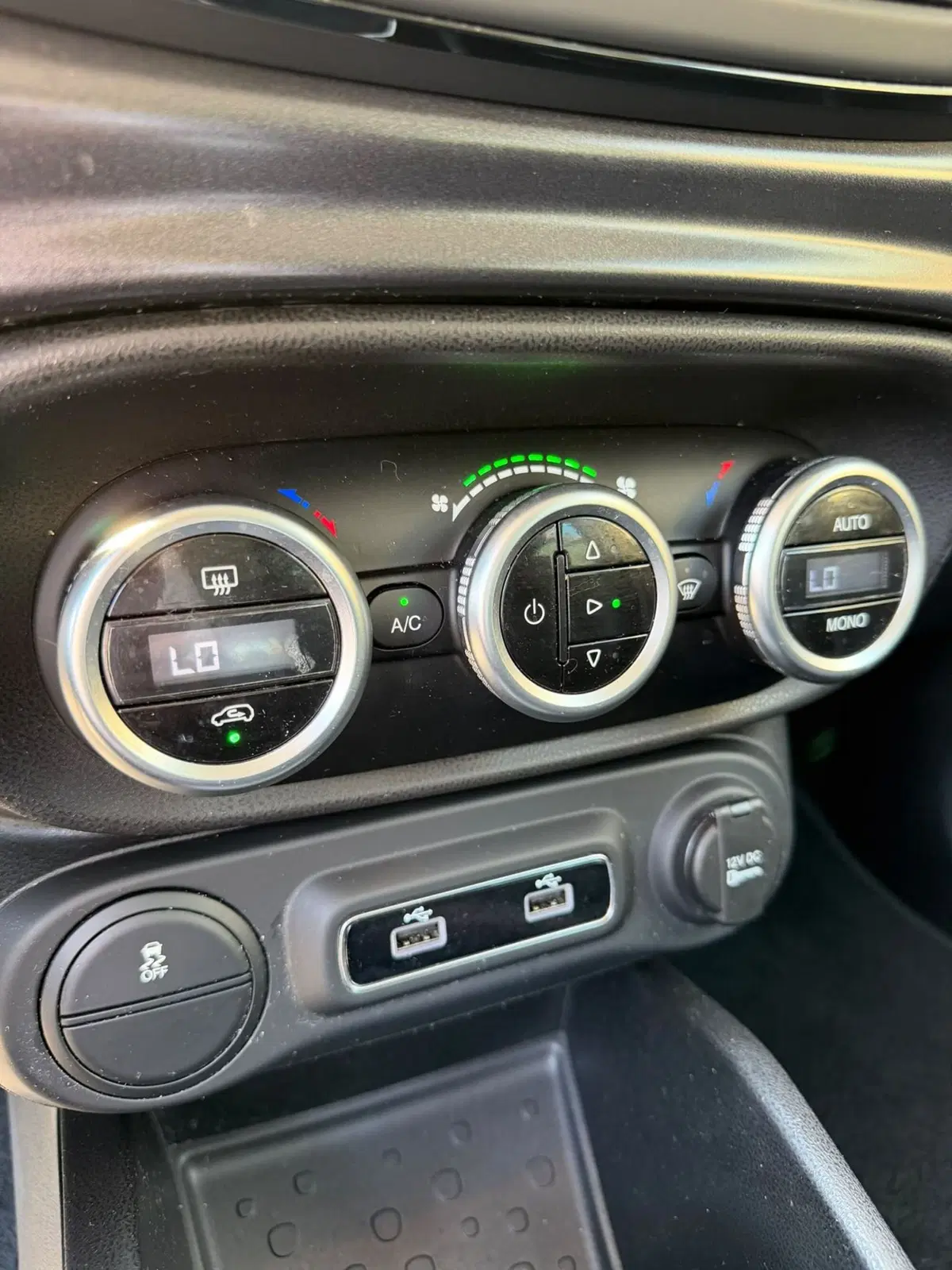 Fiat 500L usata a Imperia (12)