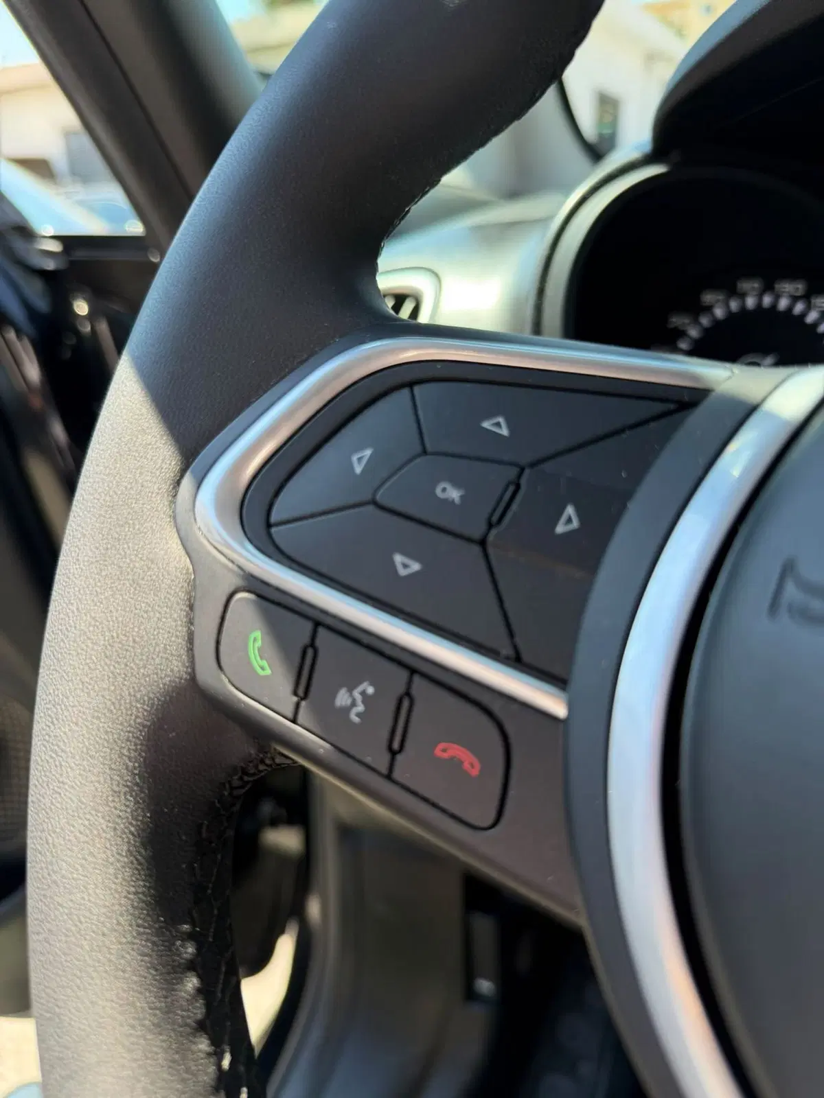 Fiat 500L usata a Imperia (13)