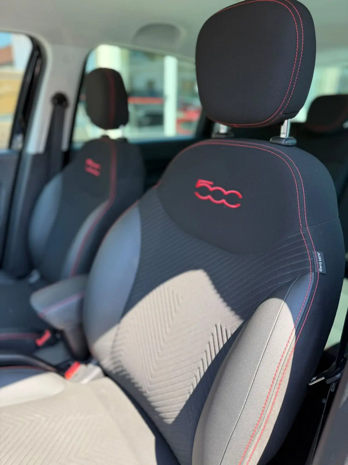 Fiat 500L usata a Imperia (15)
