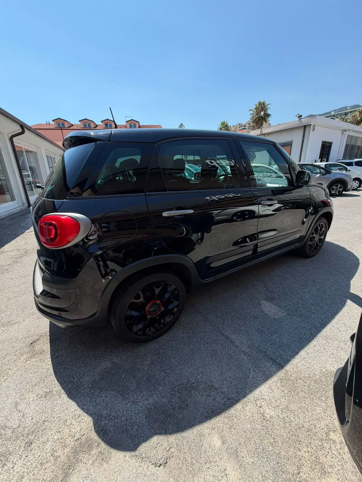 Fiat 500L usata a Imperia (4)