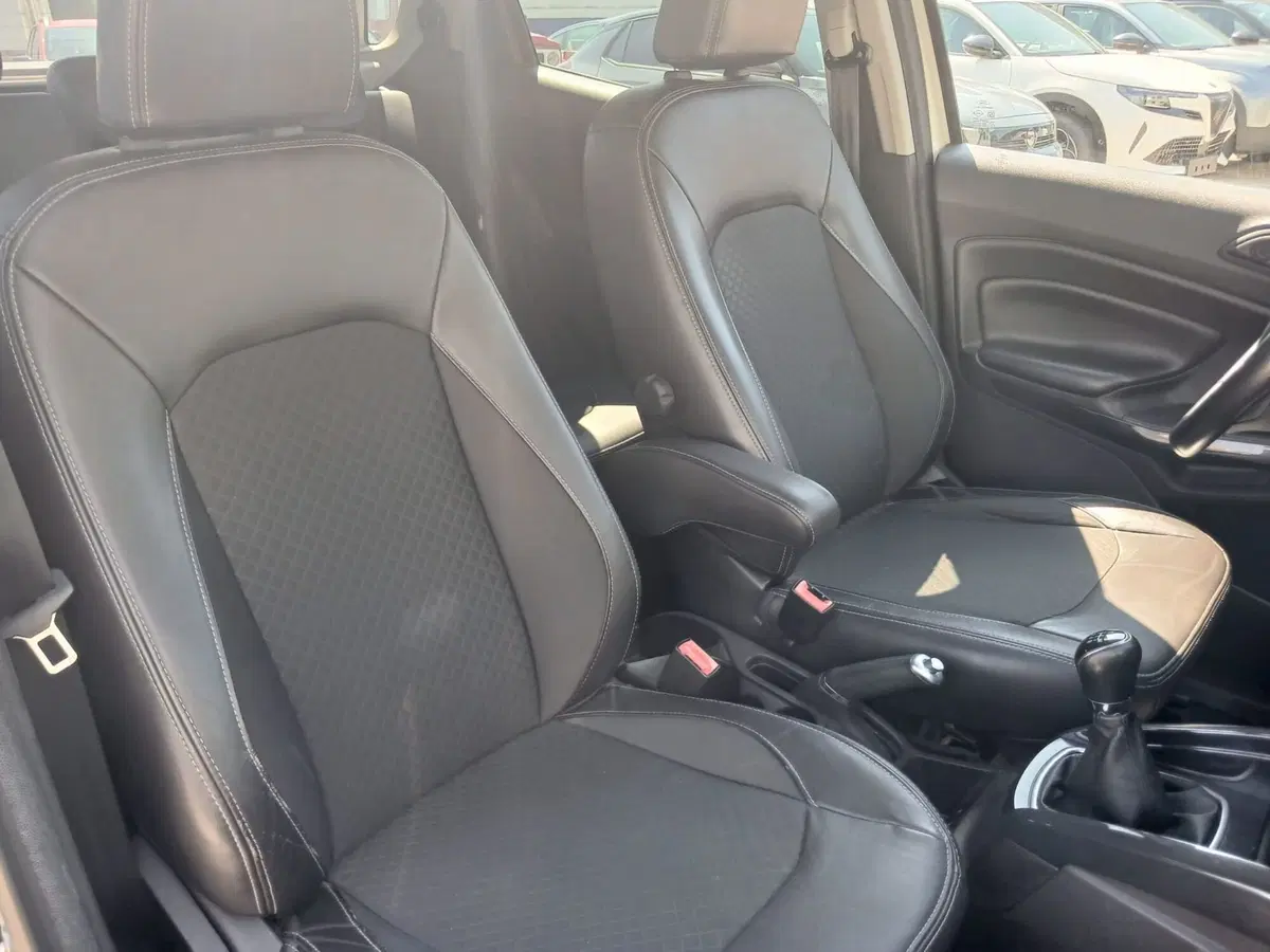 Ford EcoSport usata a Savona (15)