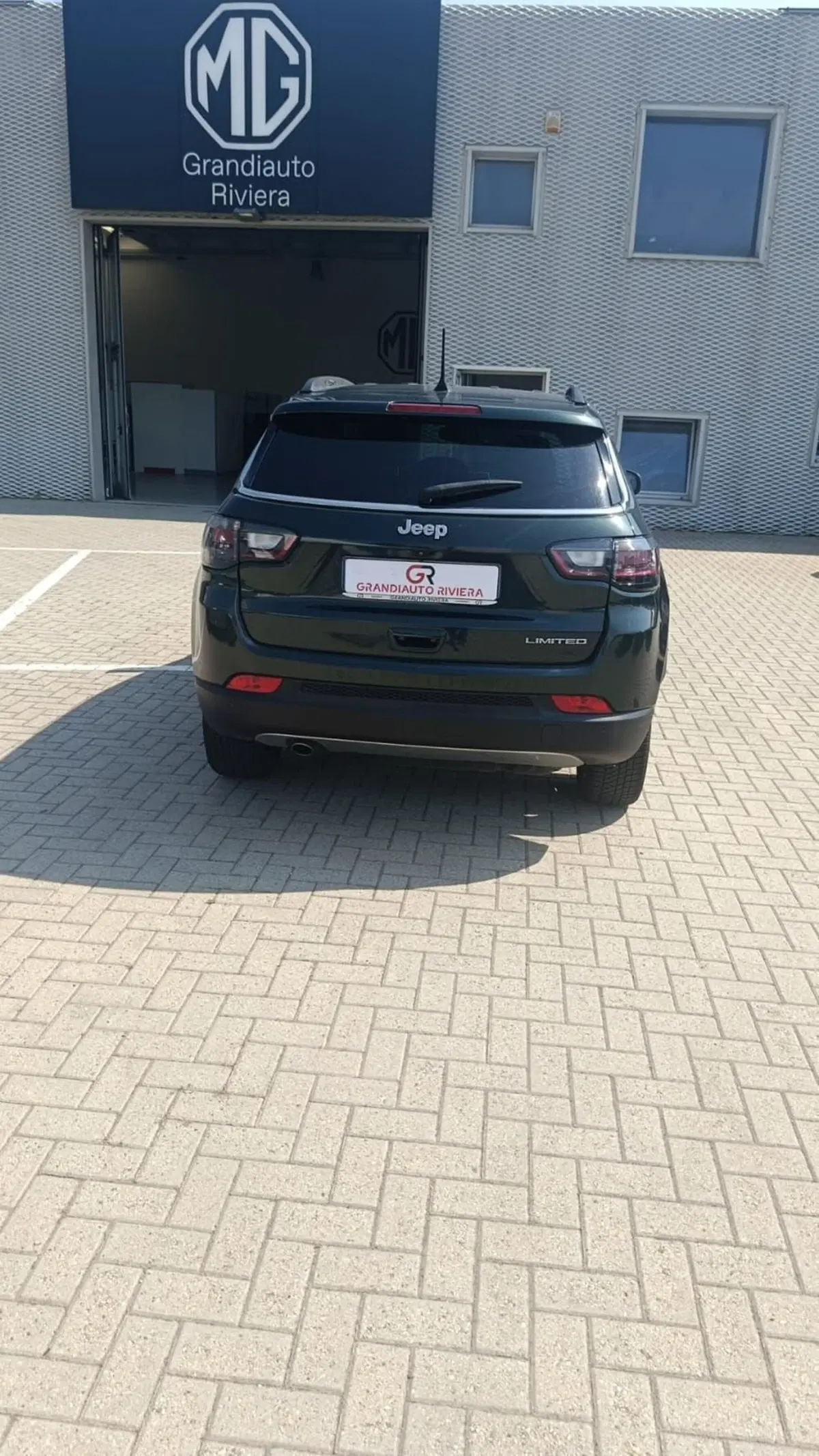 Jeep Compass usata a Savona (6)
