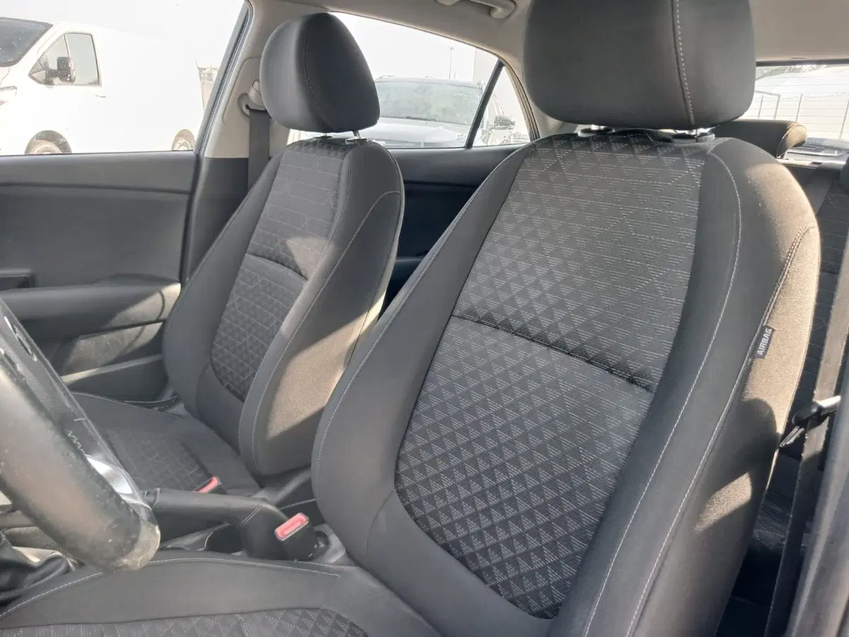 Kia Rio usata a Savona (14)