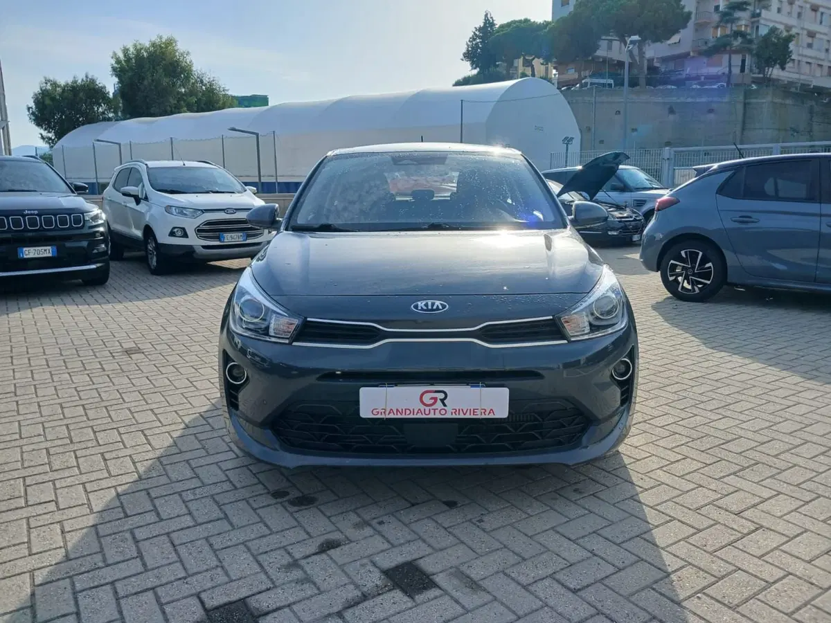 Kia Rio usata a Savona (4)