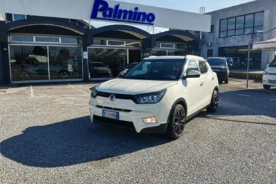 Ssangyong Tivoli 1.6d 2WD Be del 2016 usata a Codroipo
