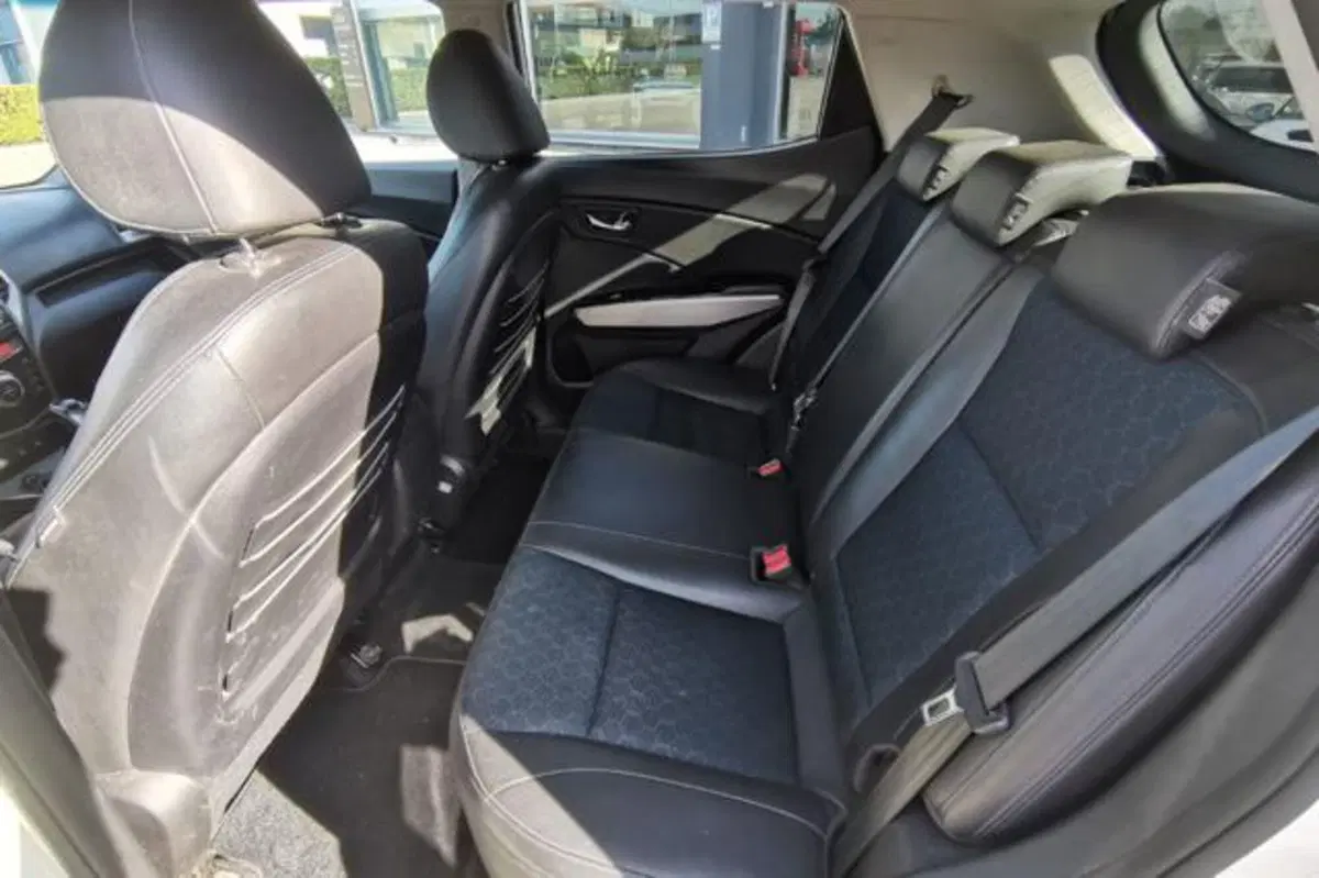 Ssangyong Tivoli usata a Udine (6)