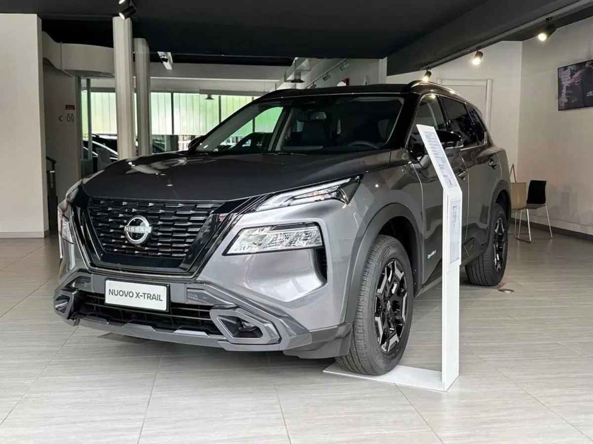 Nissan X-Trail nuova a Sondrio