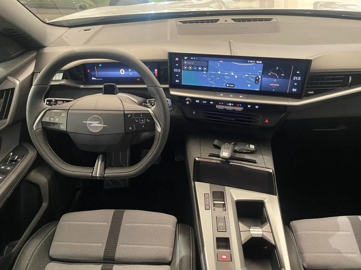 Opel Grandland nuova a Sondrio (12)
