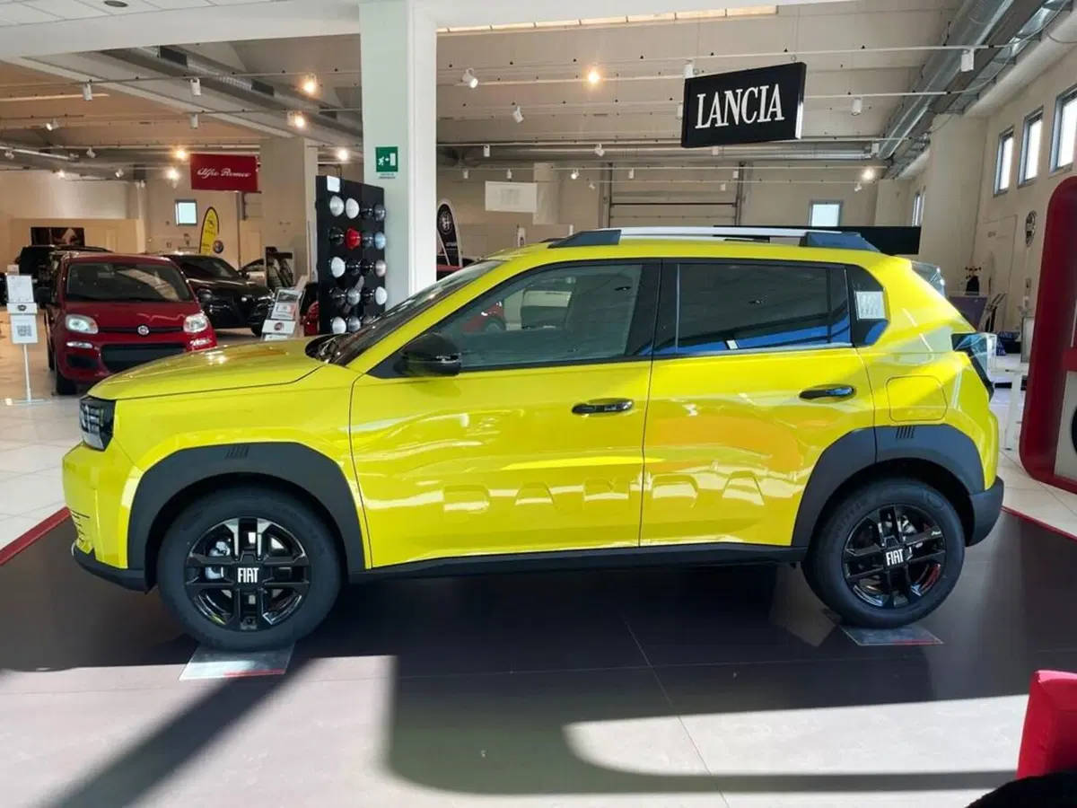 Fiat Grande Panda nuova a Sondrio (2)