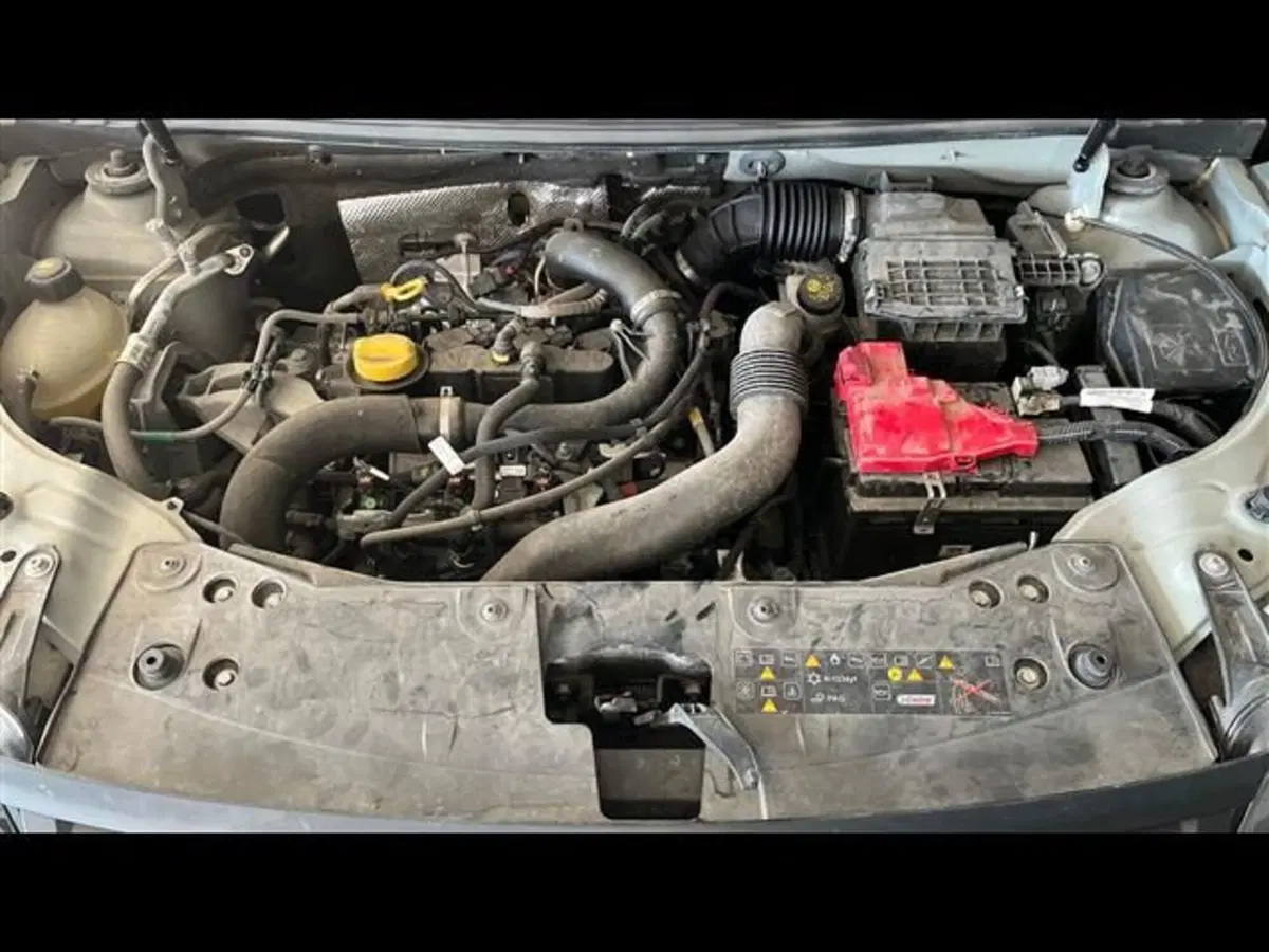 Dacia Duster usata a Firenze (14)