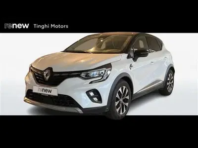 Renault Captur 1.6 full hybrid Techno 145cv auto del 2023 usata a Empoli