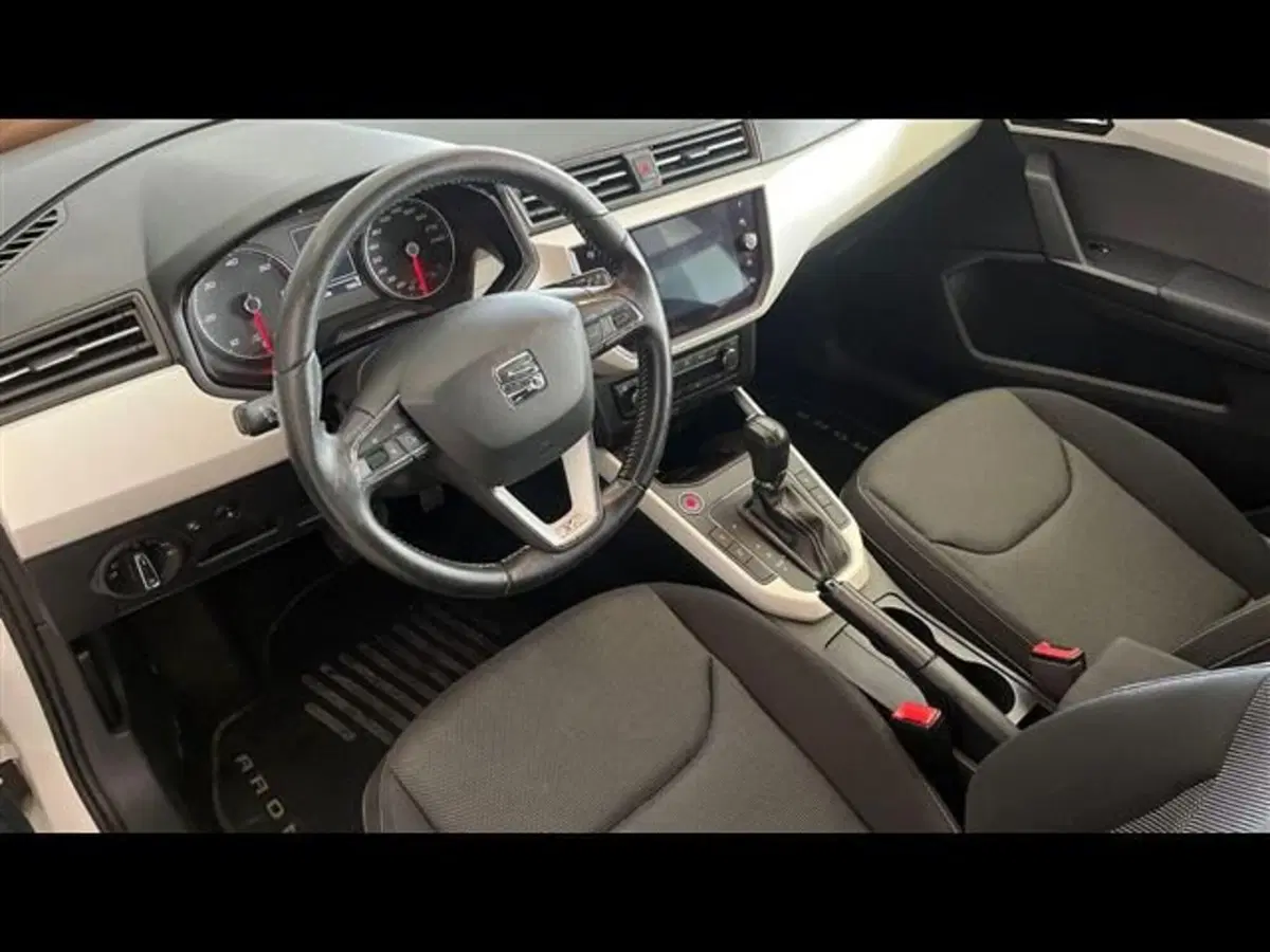 SEAT Arona usata a Firenze (10)