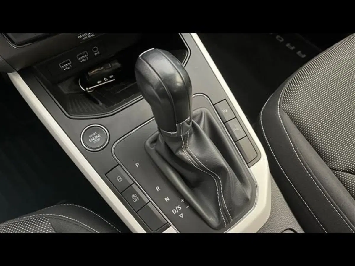 SEAT Arona usata a Firenze (9)